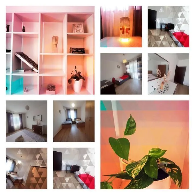 Apartment In The Heart Of Tirana , Bllok Albania
